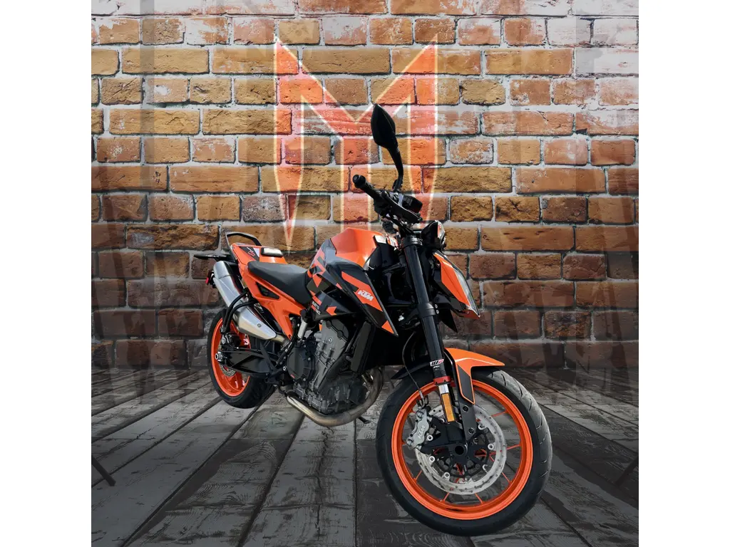 2022 KTM 890 DUKE GP