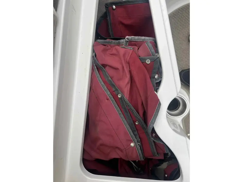 Campion ALLANTE 595 **MOTEUR MERCRUISER 350 MAG!!** 2007