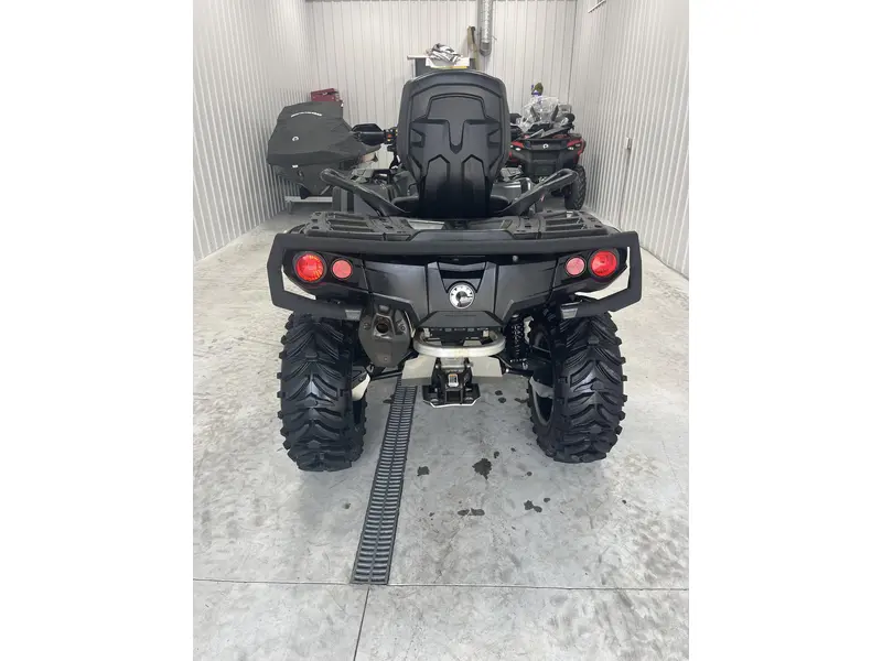 2023 Can-Am OUTLANDER 1000 MAX XTP