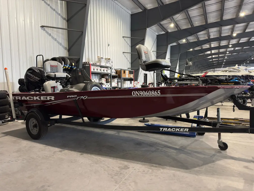 2017 Tracker Pro 170