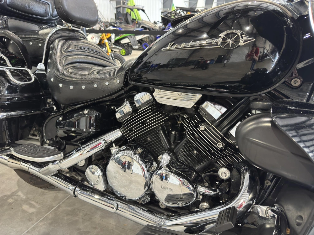 2003 Yamaha Royal Star Venture *safetied * alt