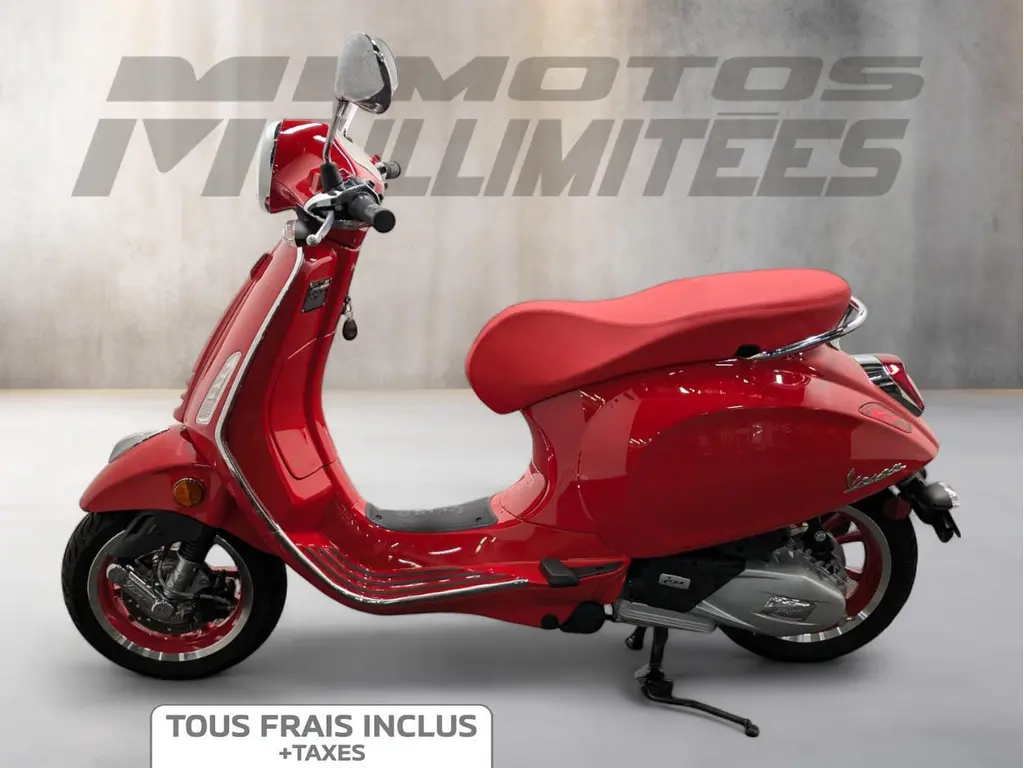 2022 Vespa Primavera 150 Red