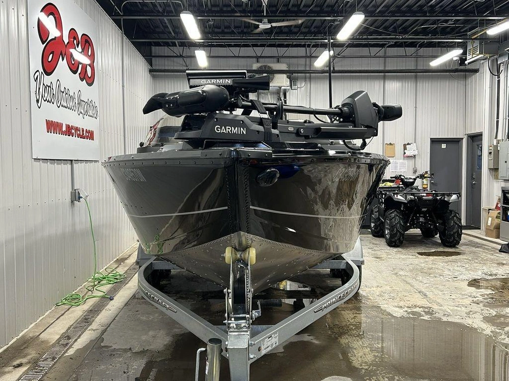 2023 Princecraft Xpedition 200 Dc Black alt