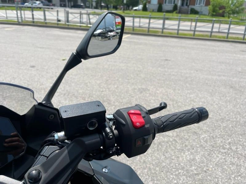 Suzuki Gsx-8r 2025 alt