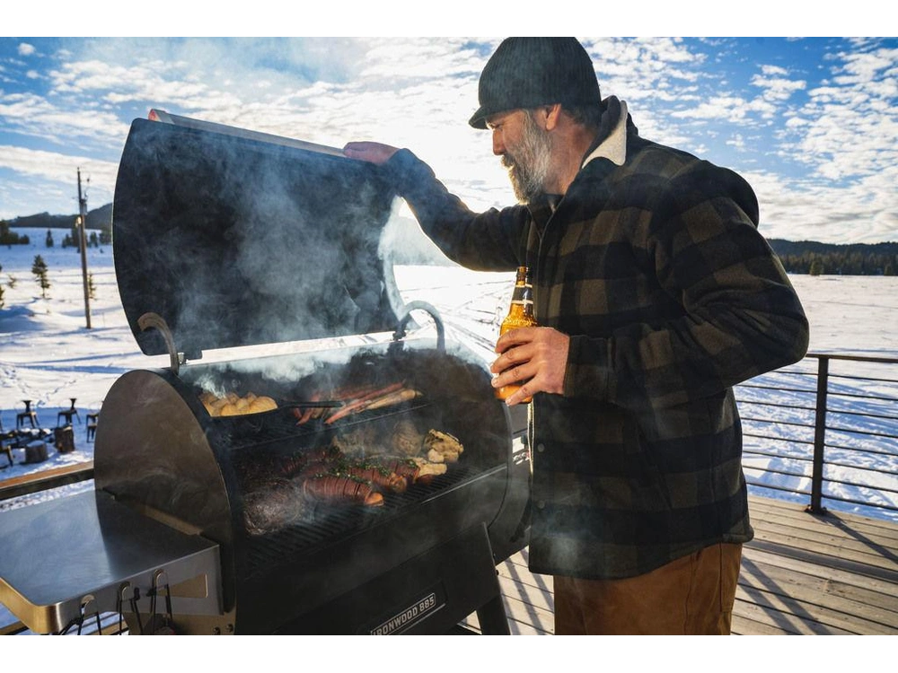 2025 Traeger Ironwood 885 International & Pellet Sensor alt