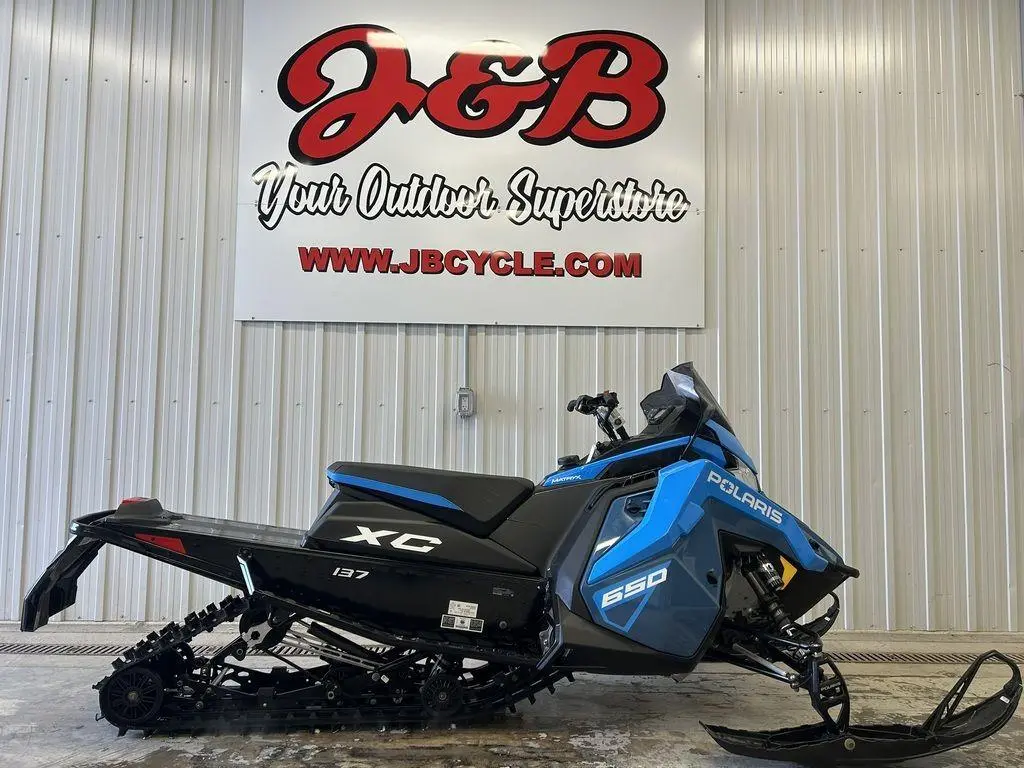 2024 Polaris 650 Indy XC 137 Zenith Blue 