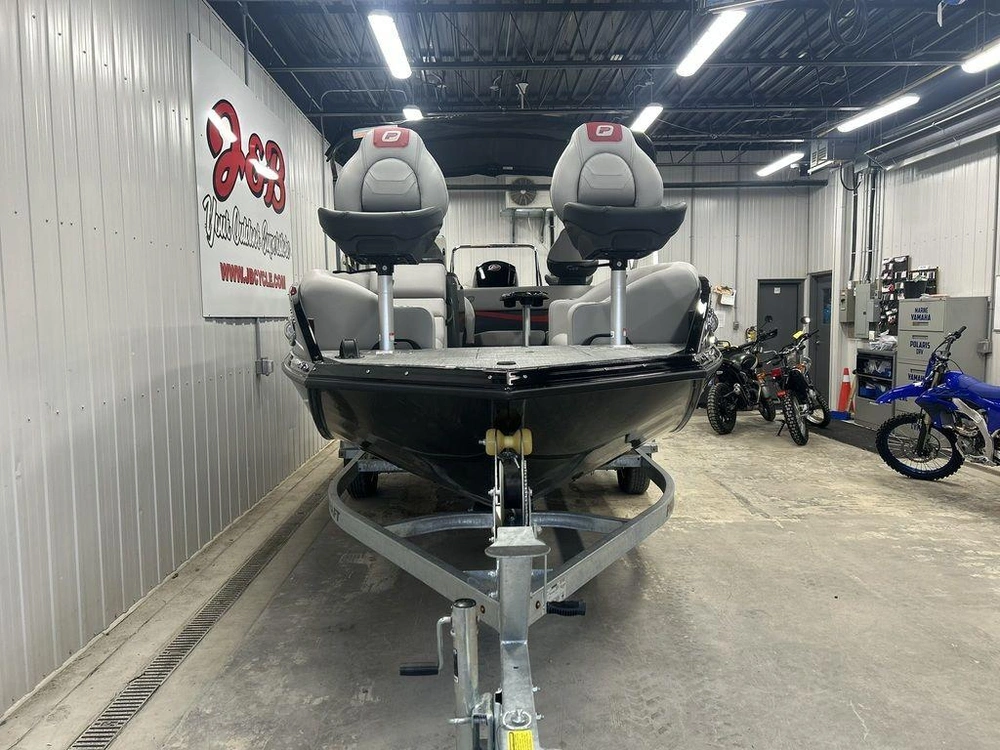 2025 Princecraft Ventura 194 alt