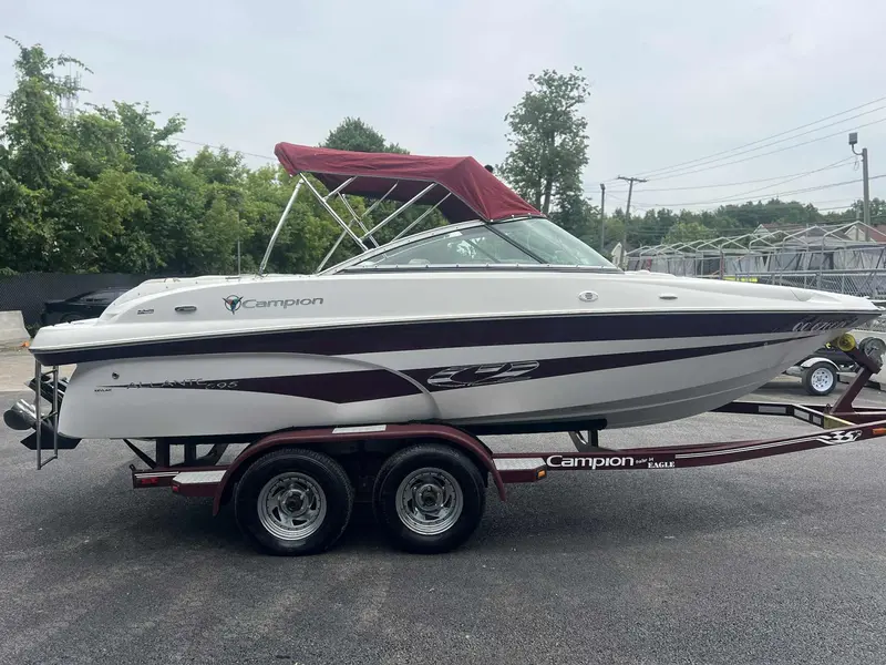 Campion ALLANTE 595 **MOTEUR MERCRUISER 350 MAG!!** 2007