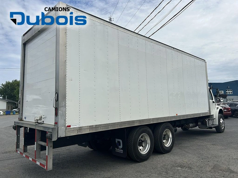 2019 Freightliner M2-106 alt