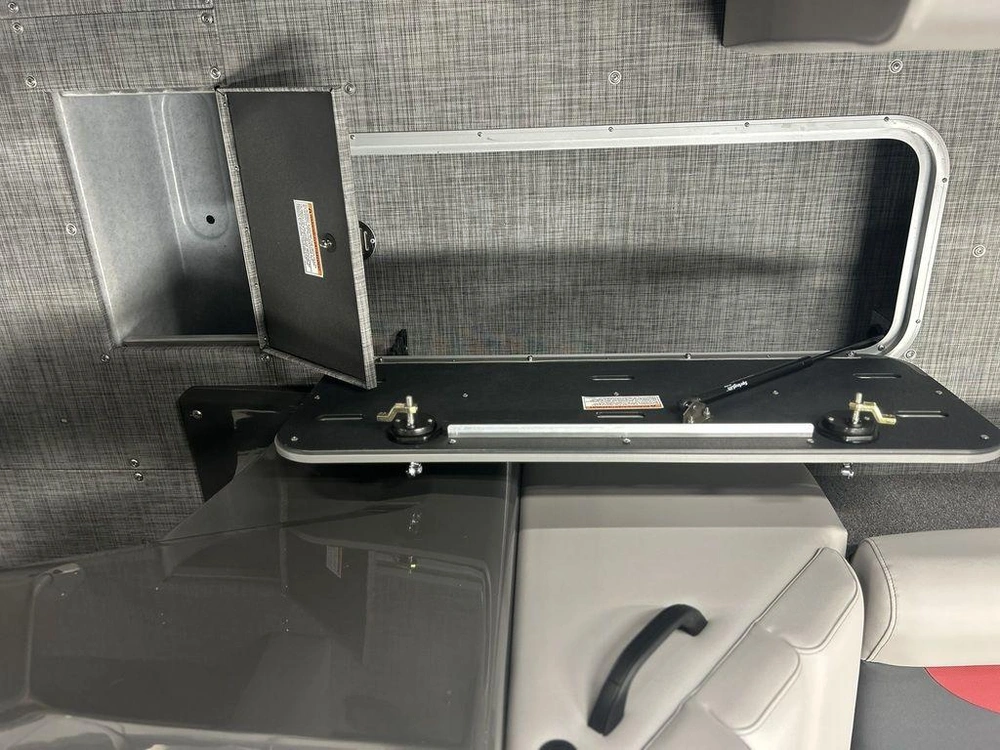 2025 Princecraft Ventura 194 alt