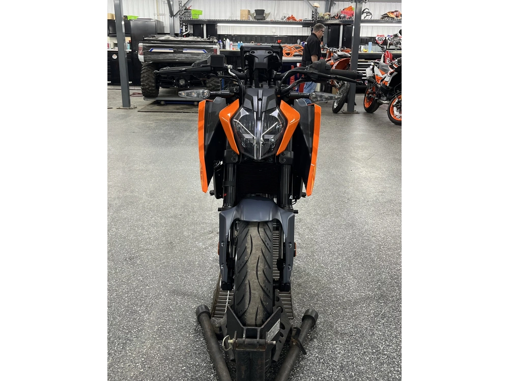 2024 Ktm 250 Duke alt