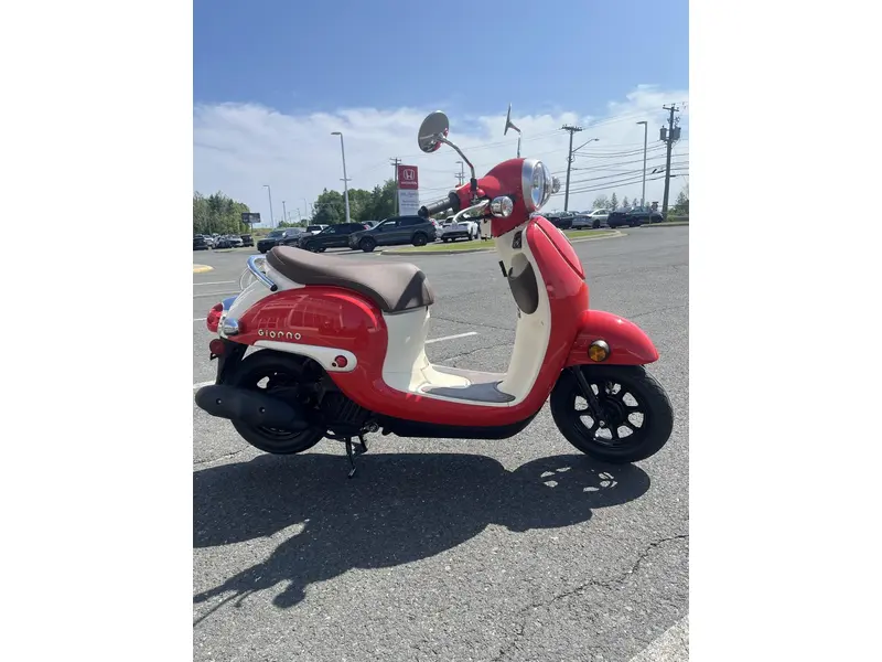 2025 Honda Giorno thumbnail 3