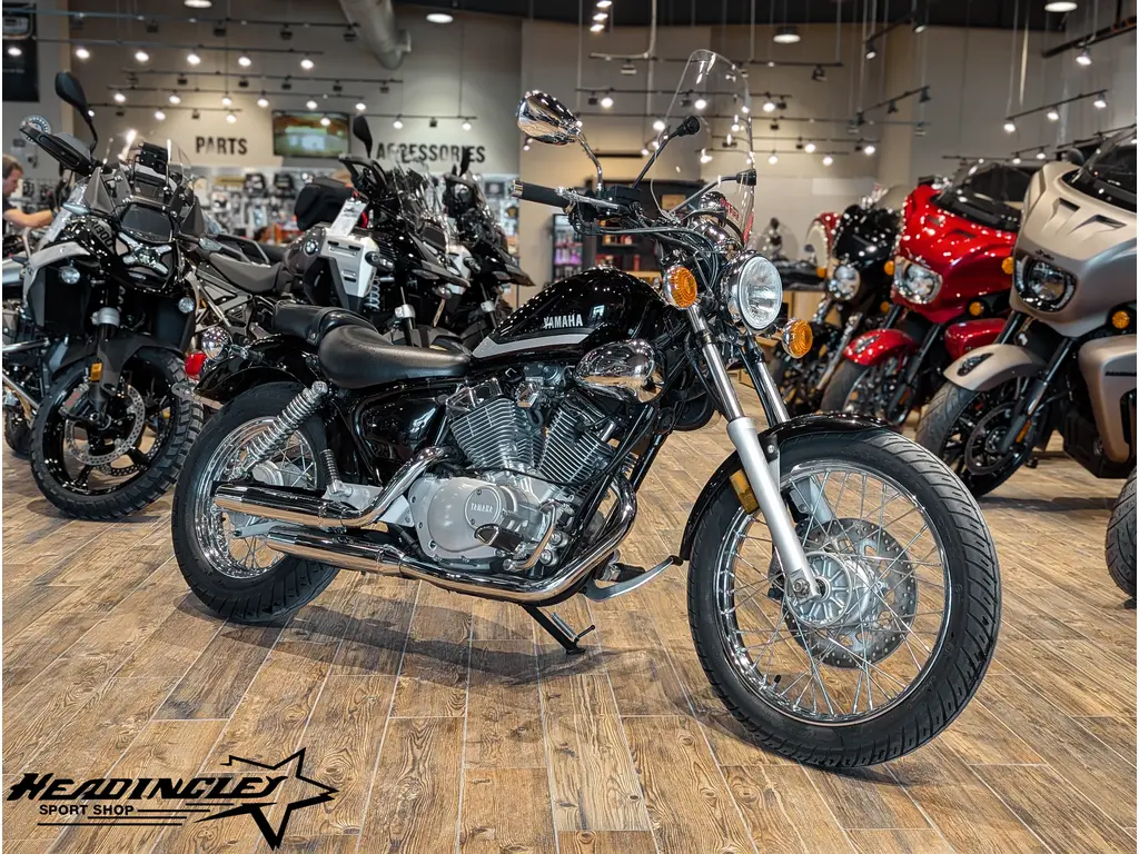 2023 Yamaha V-Star 250 // Raven