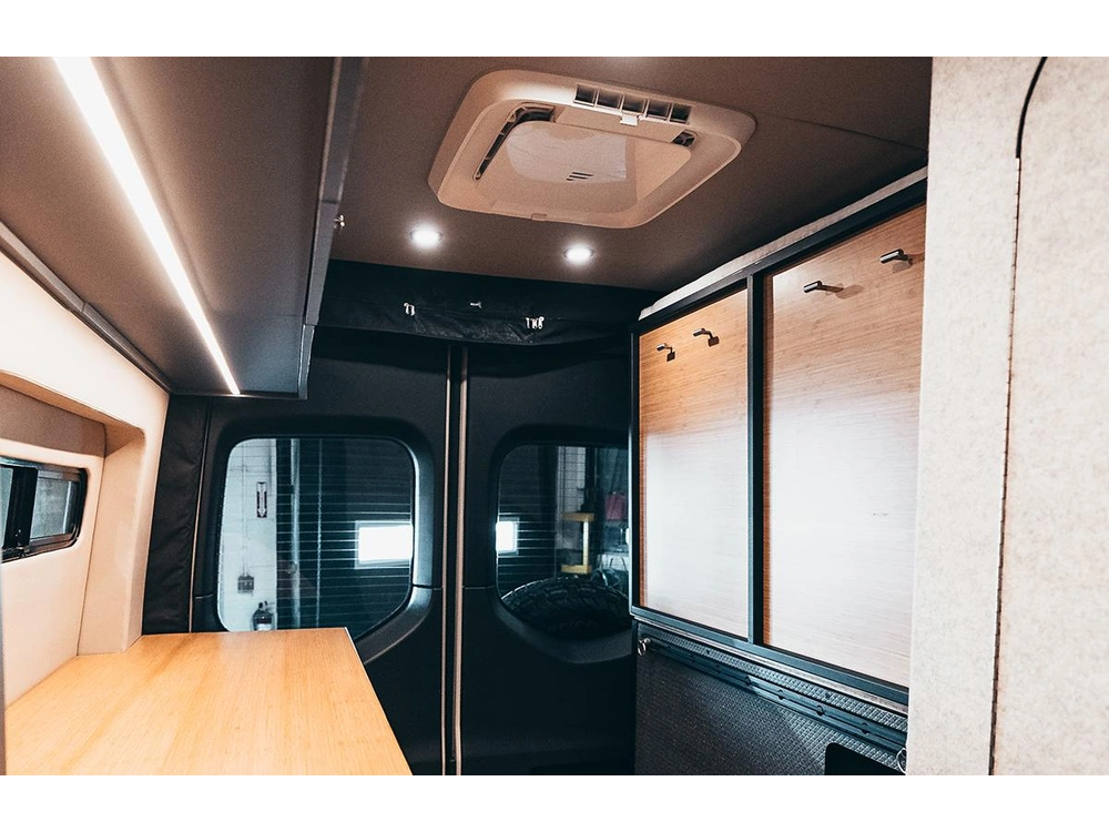 Uwagen Série 4 Classic 2026 alt