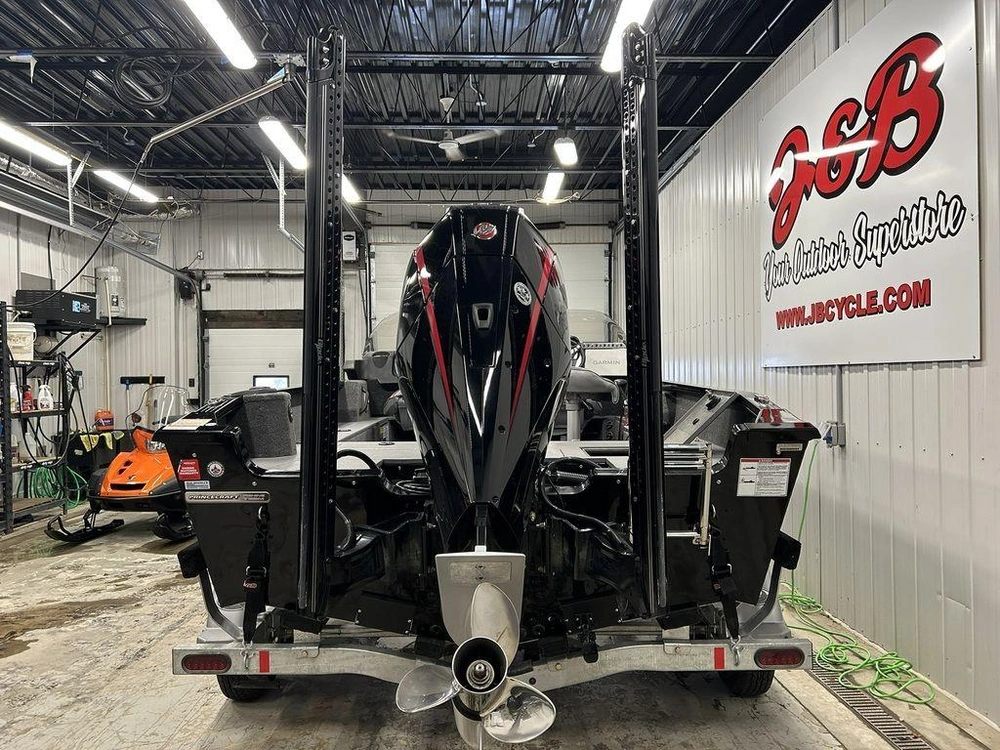 2023 Princecraft Xpedition 200 Dc Black alt