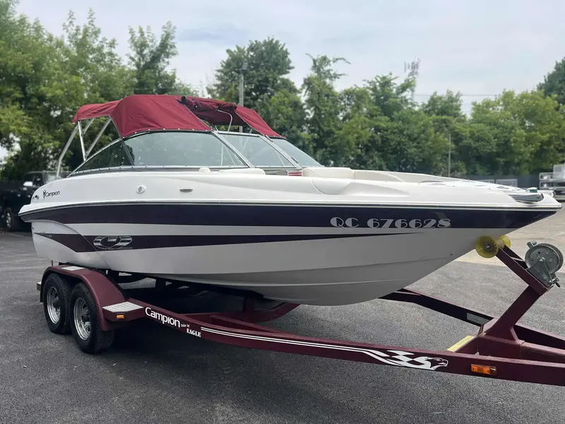 Campion ALLANTE 595 **MOTEUR MERCRUISER 350 MAG!!** 2007