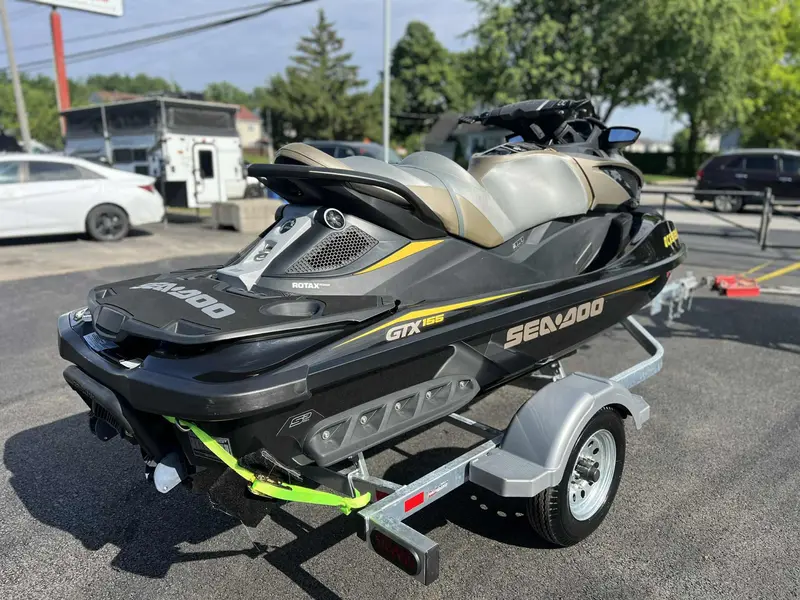 2017 SEADOO GTX 155 S **SUSPENSION INTELLIGENTE!**