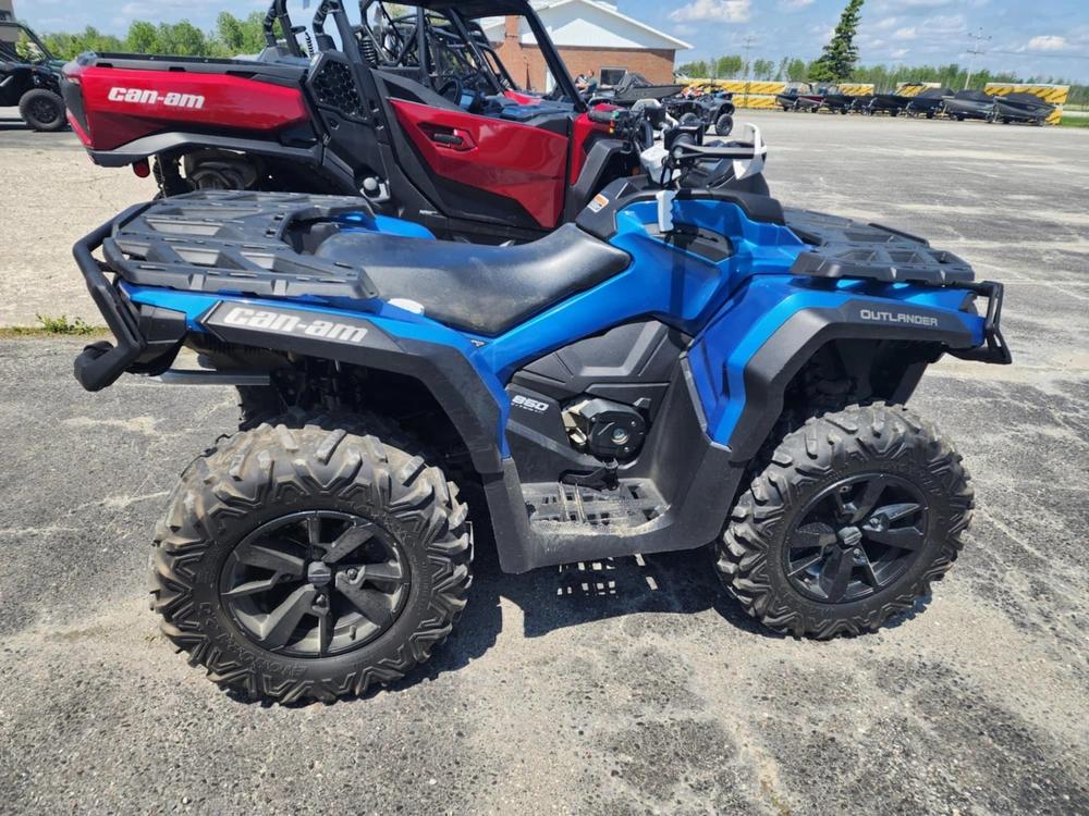 2022 Can-am Outlander Xt alt
