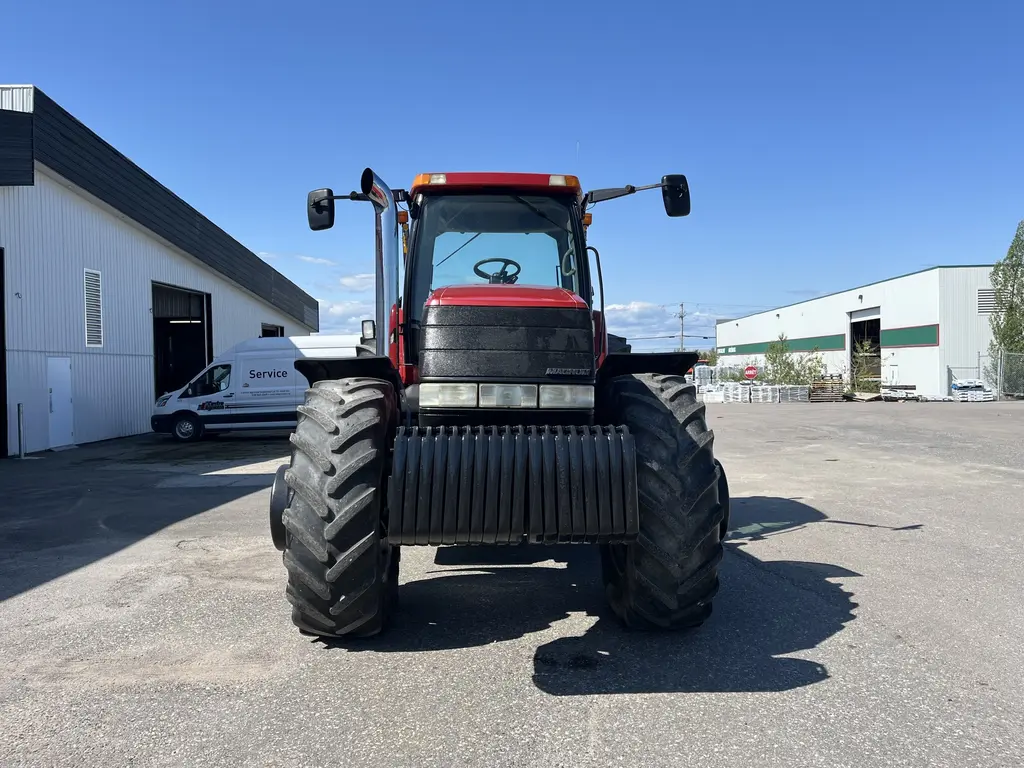 2001 Case IH MX270