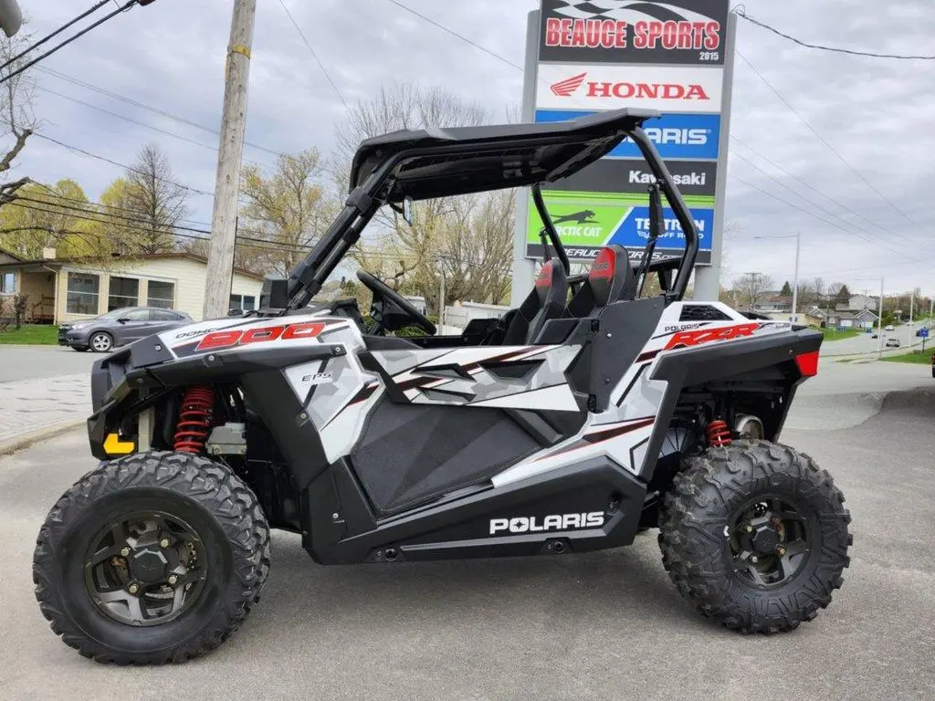 Polaris RZR 900 EPS 2018 2018 - Dans un état impeccable !!!