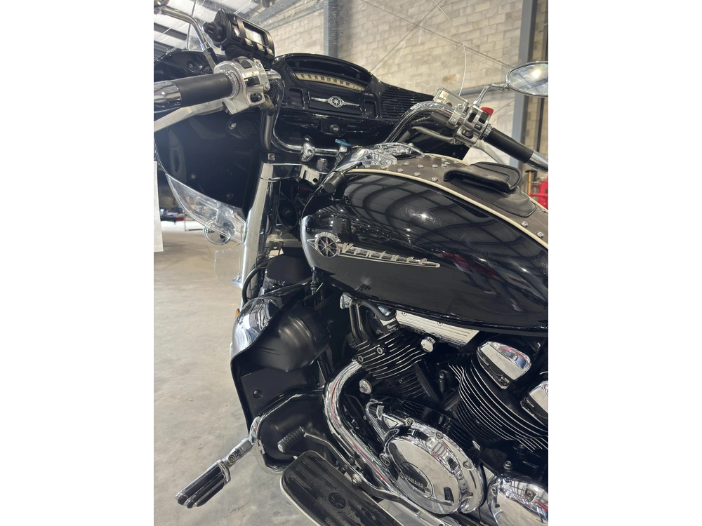 2003 Yamaha Royal Star Venture *safetied * alt