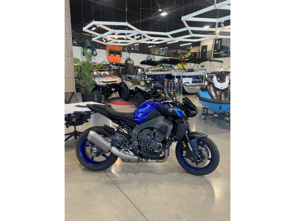 2025 Yamaha Mt-10 alt