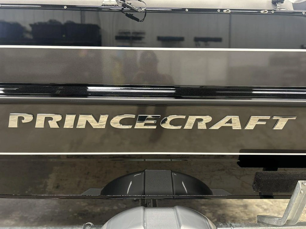 2025 Princecraft Ventura 194 alt