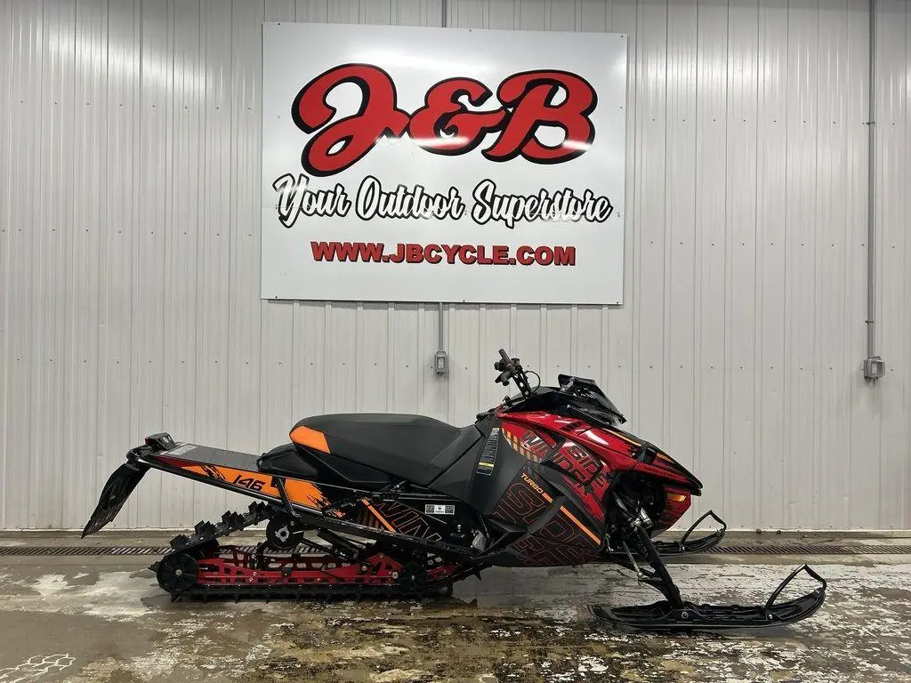 2025 Yamaha Sidewinder X-TX SE 
