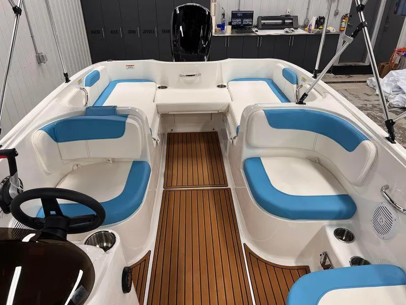 Bayliner 180 - EL 2023