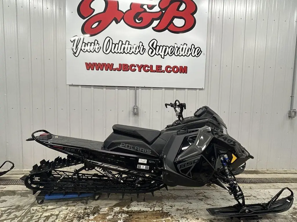 2024 Polaris 850 RMK Khaos Slash 155 Gloss Black 