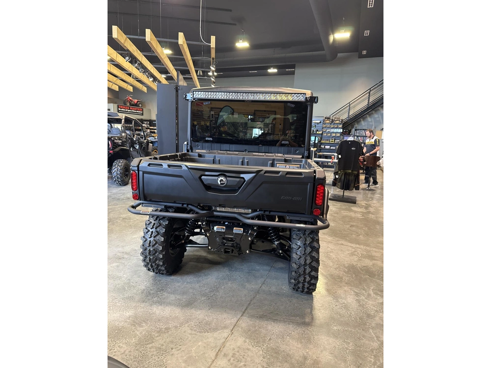 2025 Can-am Defender Limited Cab Hd10 Desert Tan & Stealth Black alt