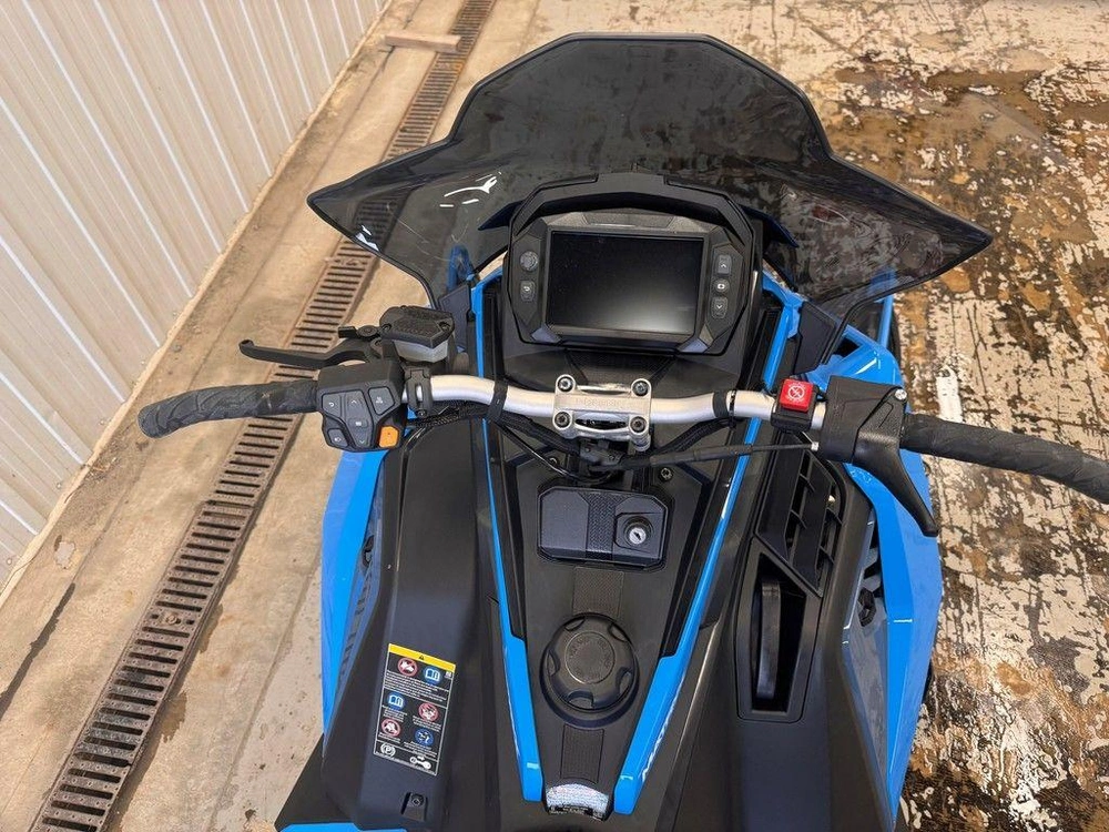 2024 Polaris Patriot Boost Indy Vr1 137 Zenith Blue alt