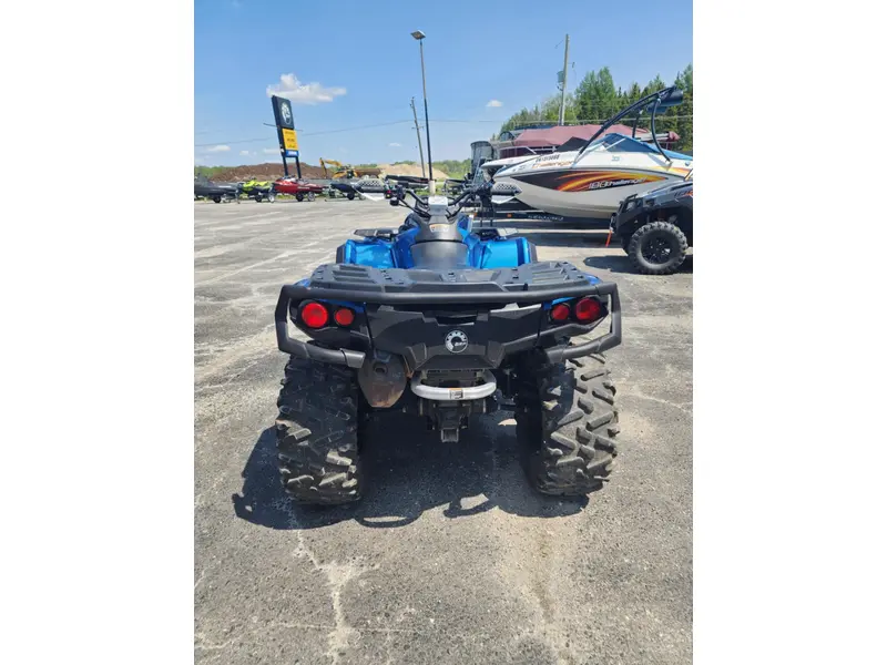 2022 Can-Am OUTLANDER XT