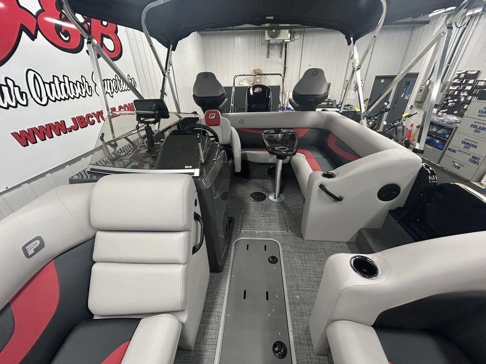 2025 Princecraft Ventura 194 alt