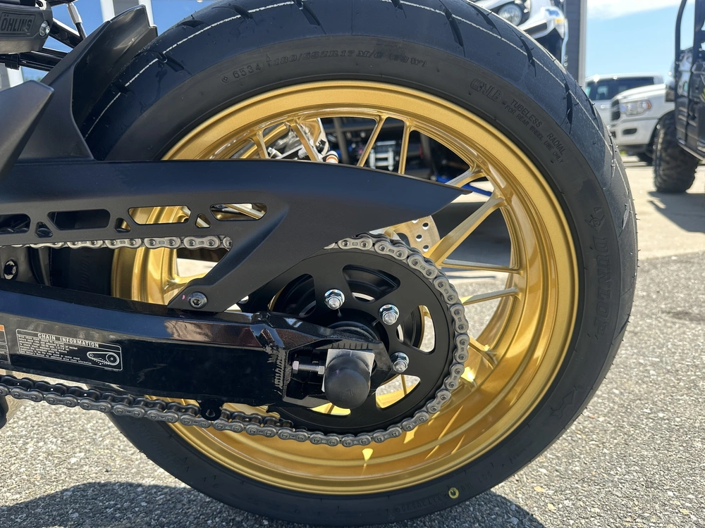 2025 Kawasaki Z900rs Se alt