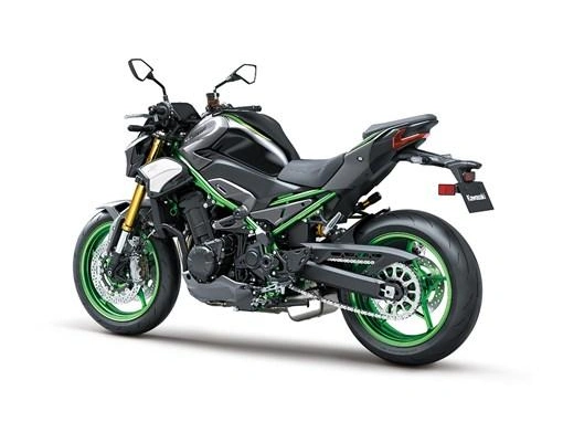 Kawasaki Z900 Se 2025 alt