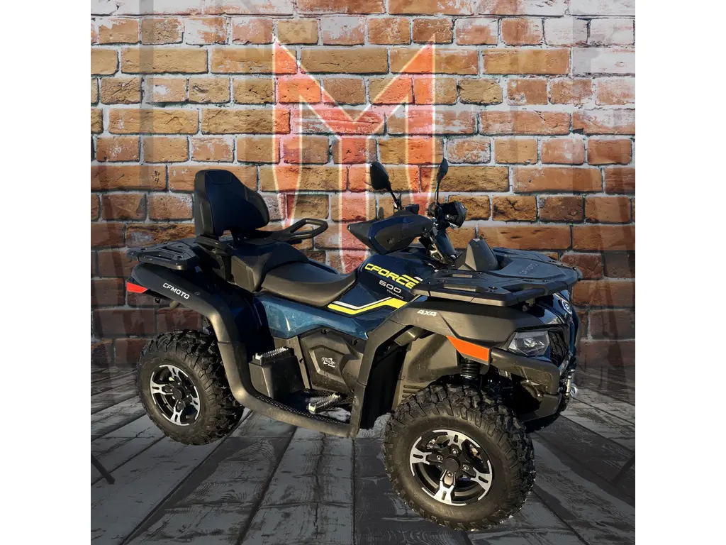 CFMOTO CFORCE 600 TOURING  2023