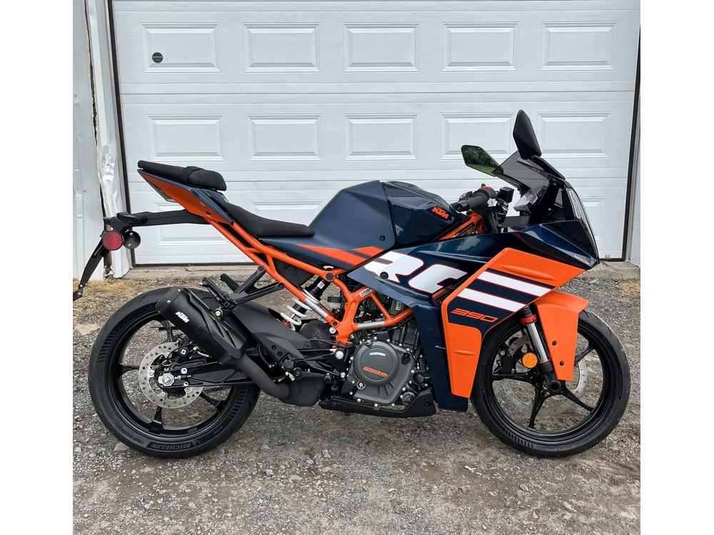 Ktm Rc 390 2024 alt