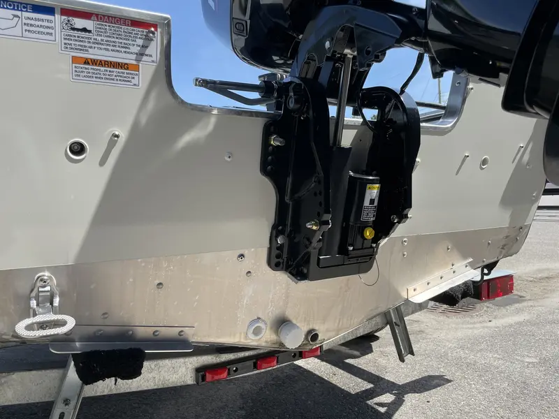 Smokercraft Angler 16 SC 2023