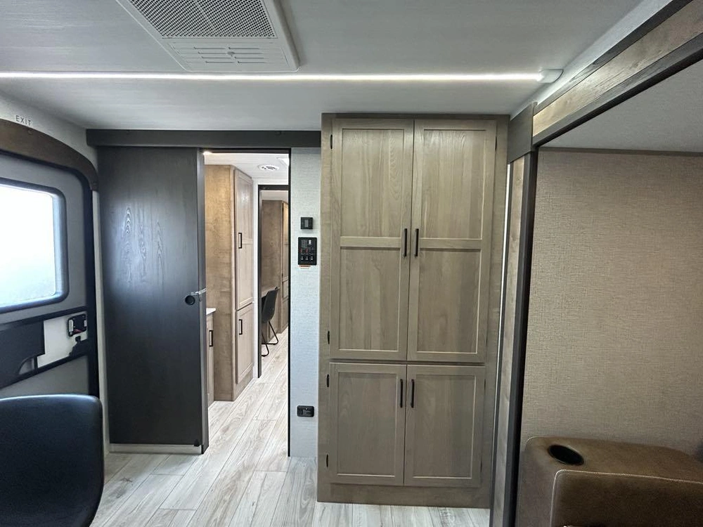 Keystone Rv Springdale 241fk 2025 alt