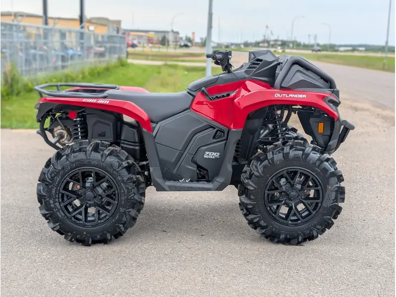 2025 Can-Am Outlander X mr 700