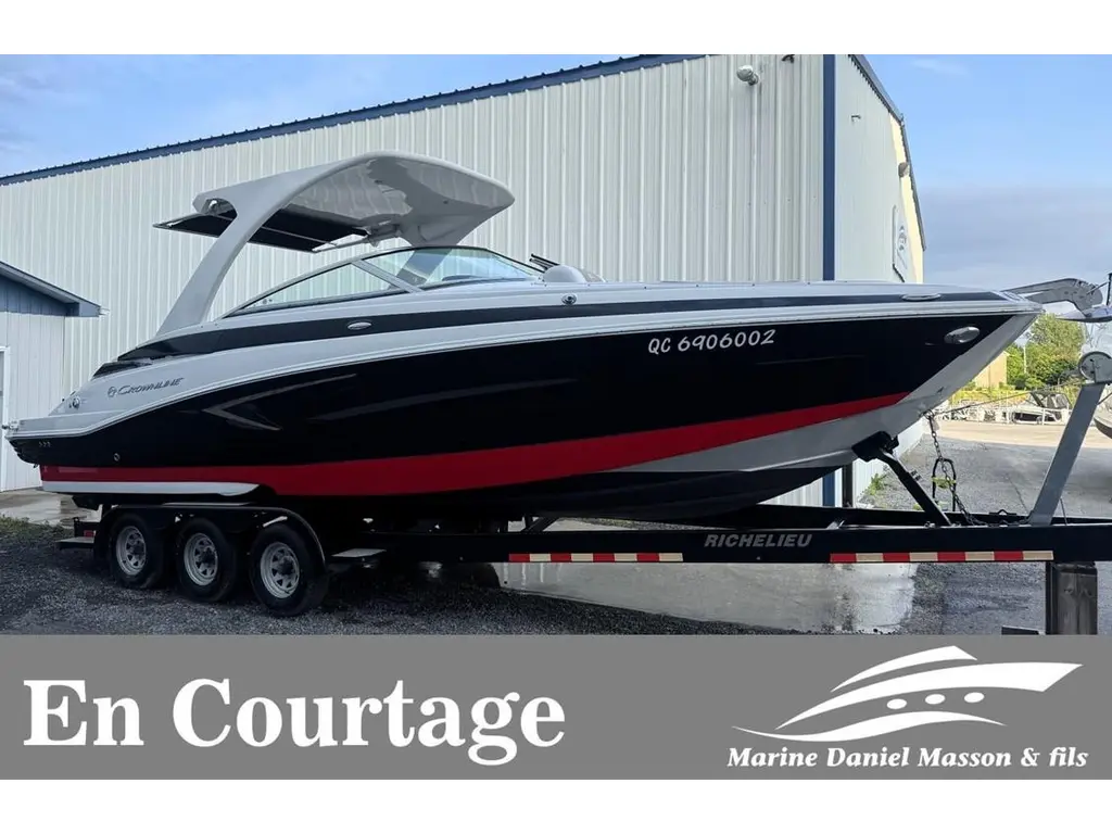 2018 Crownline E30