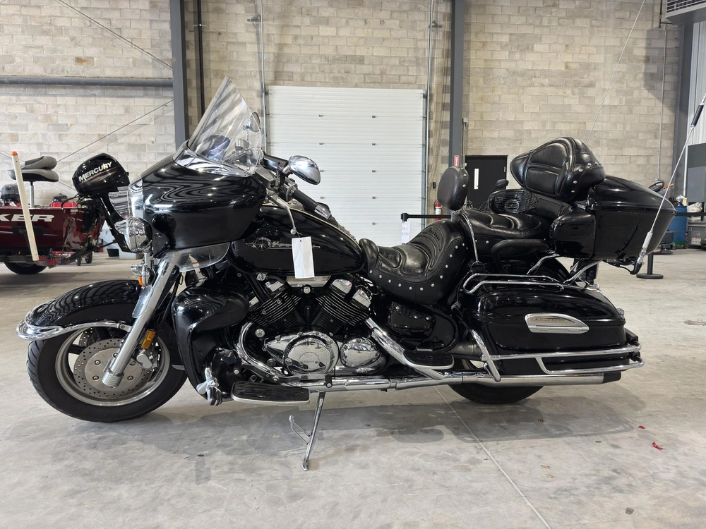 2003 Yamaha Royal Star Venture *safetied * alt