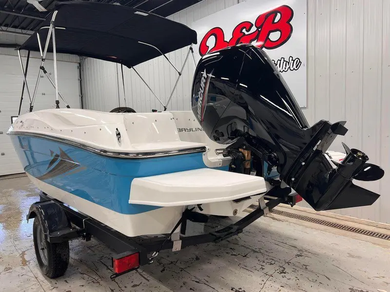 Bayliner 180 - EL 2023