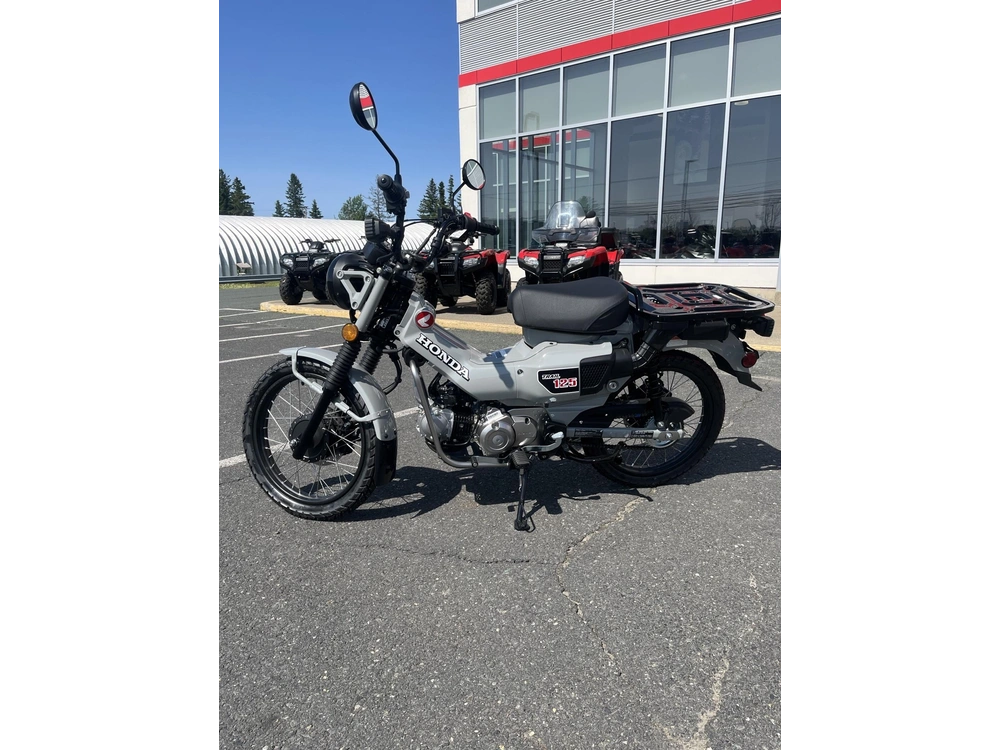 Honda Trail 125 2025 alt