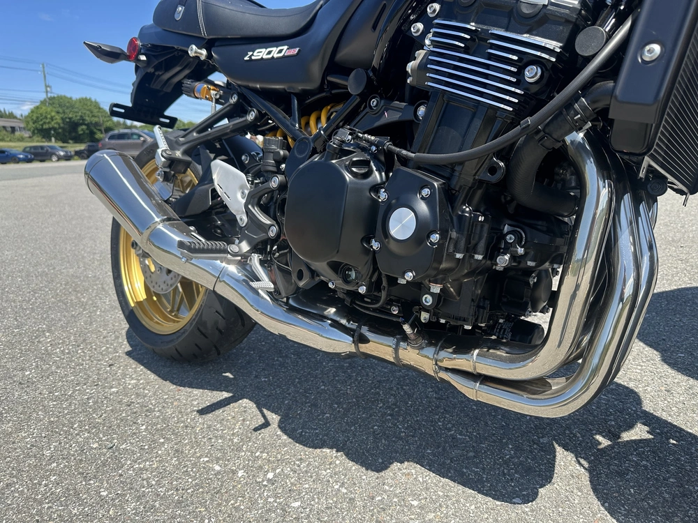 2025 Kawasaki Z900rs Se alt