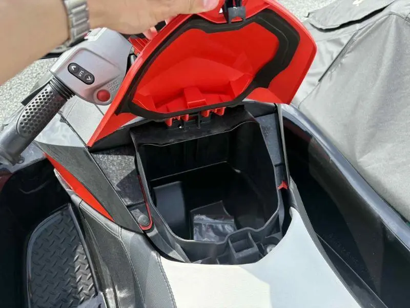 2011 Sea-Doo RXT-X 260