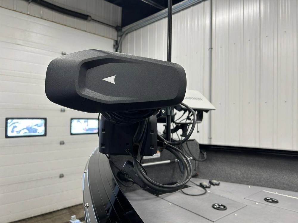 2023 Princecraft Xpedition 200 Dc Black alt