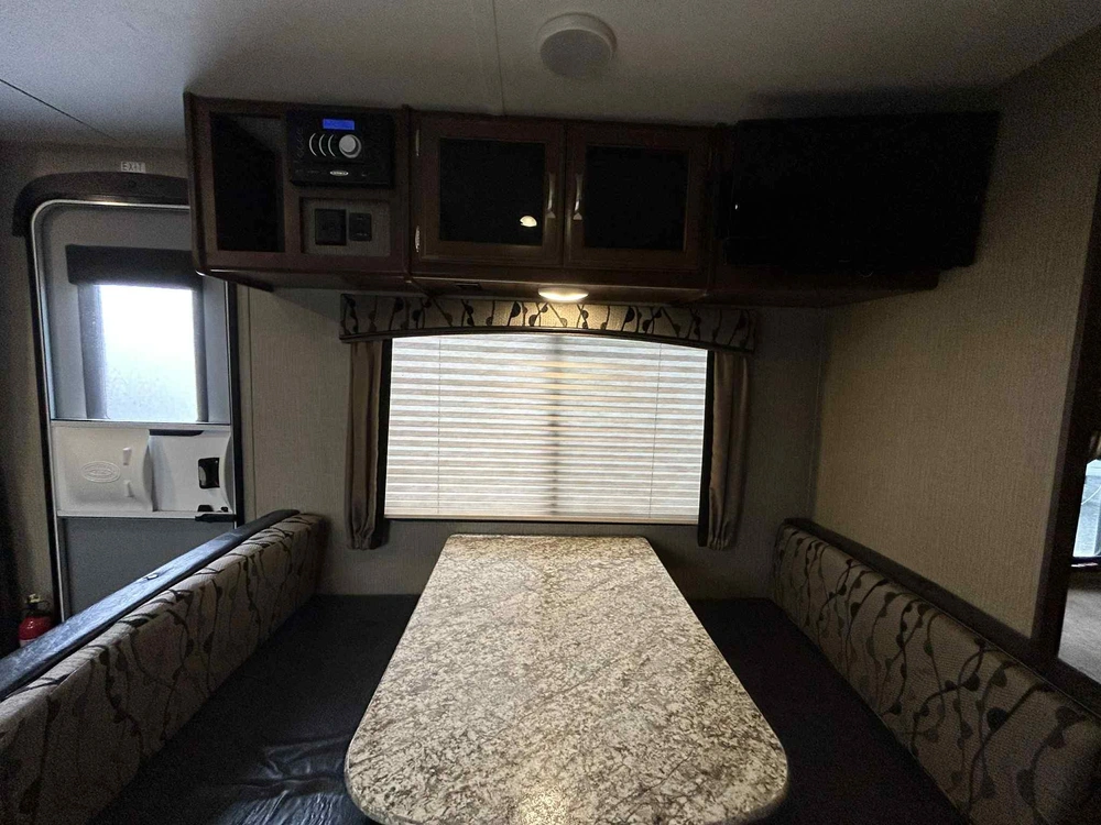 Keystone Rv Passport 238ml 2017 alt