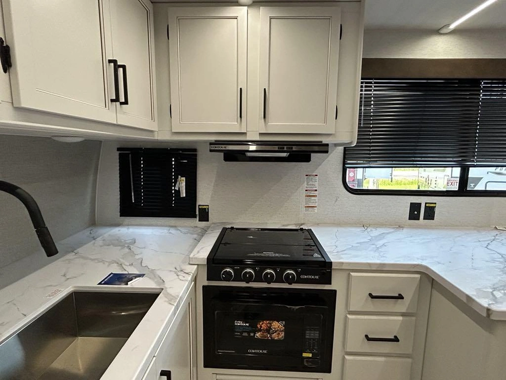 Keystone Rv Springdale 241fk 2025 alt